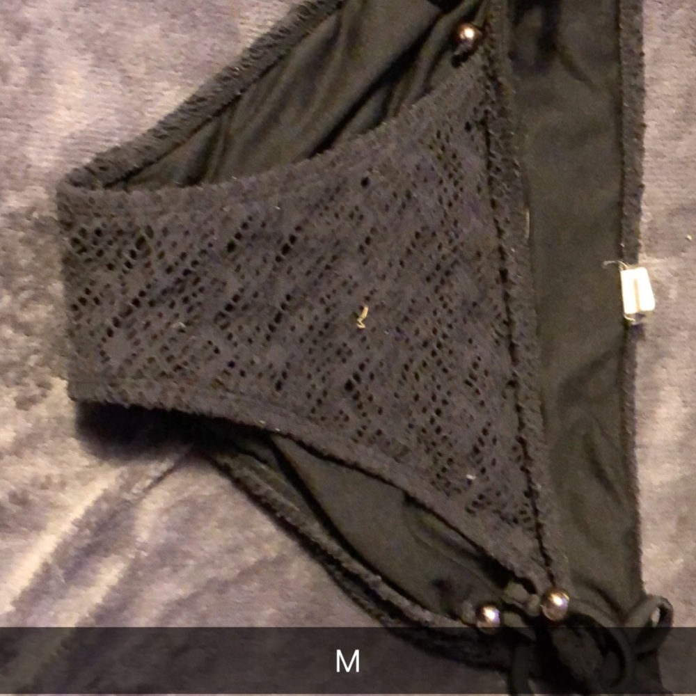 $2 clothes - Picture 7 of 8